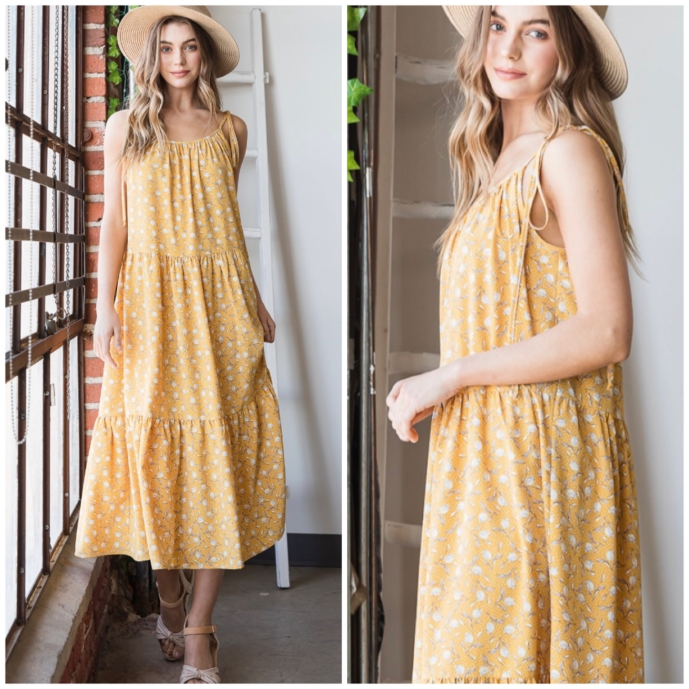Feminine Boho Chic Yellow Floral Relaxed Fit Tiered Maxi Dress - Picture 7 of 8